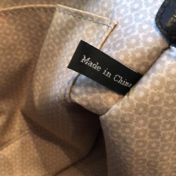 💝 Brighton Major Cities Enhanced with silver heart logo zippered wristlet - Picture 10 of 14